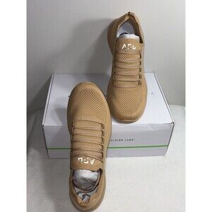 TechLoom Breeze Sneakers Men’s Size 10.5 Tan Running Shoes